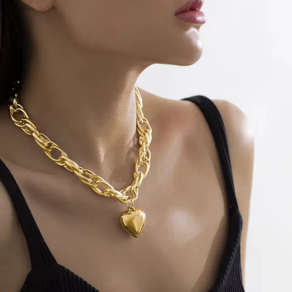 Aesthetic Iron Heart Necklace