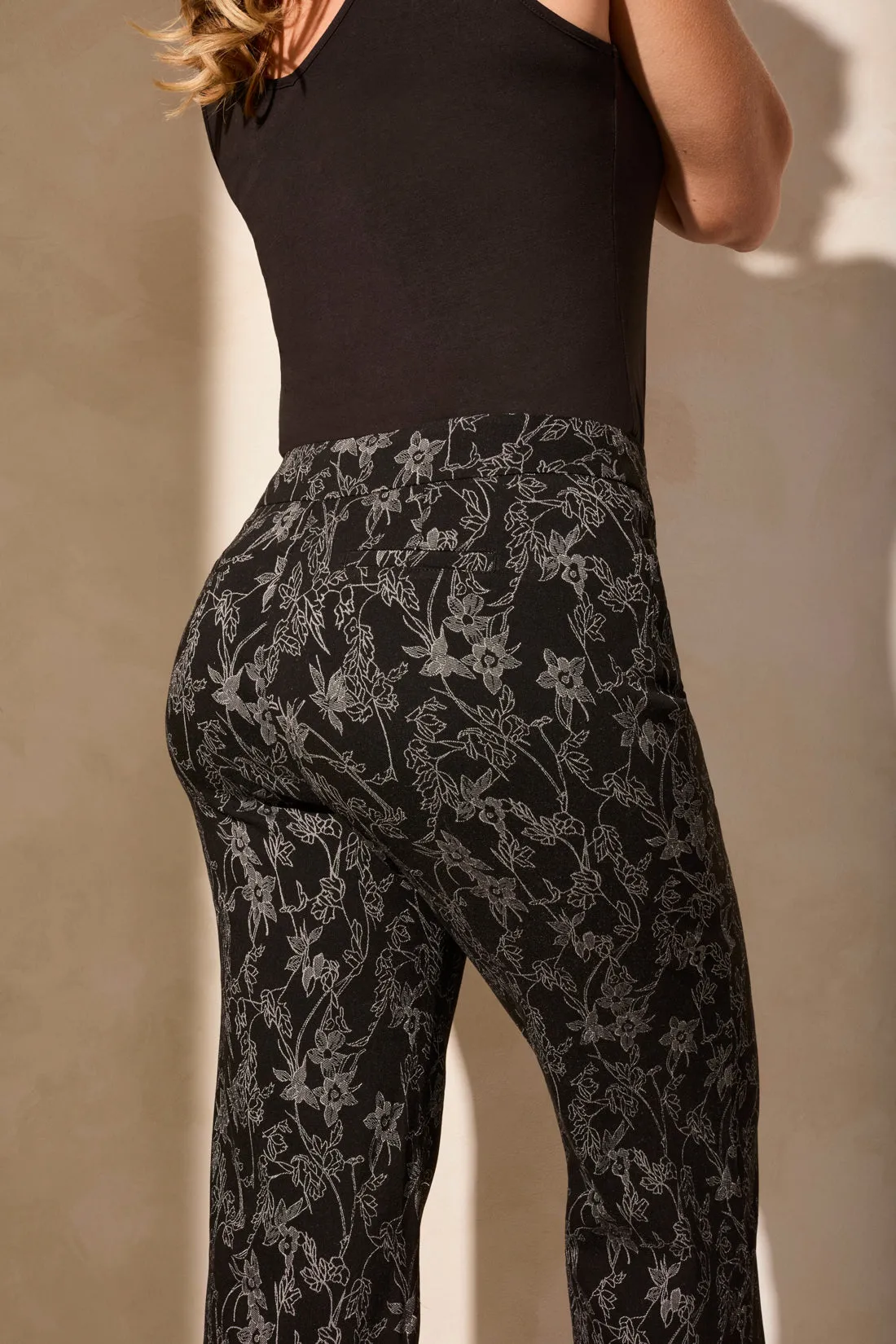 Amelie Pull-On Capri