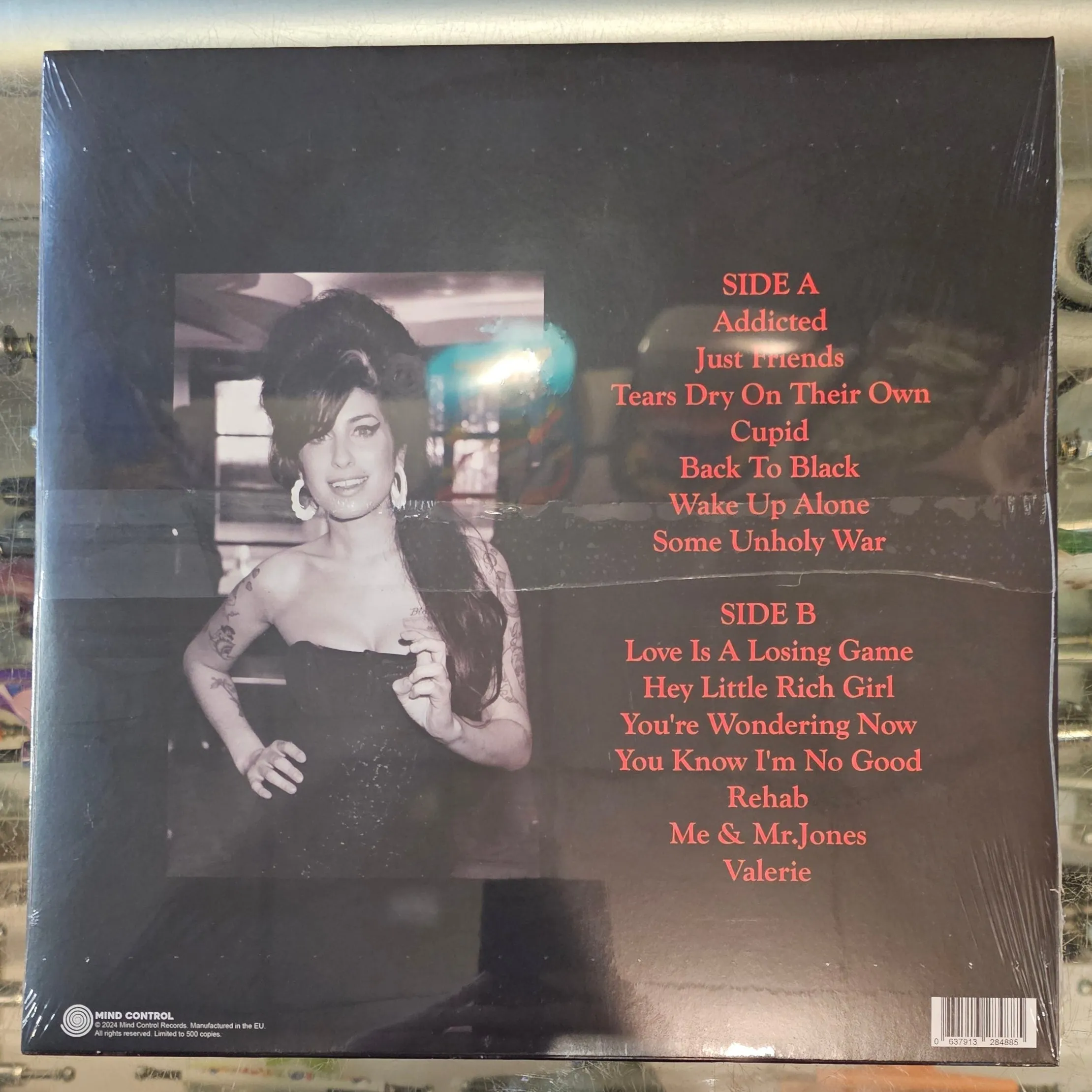 Amy Winehouse – DRAW BACK YOUR BOW: LIVE IN IRELAND 7-12-2008 Vinyl LP Record *Unofficial Release*