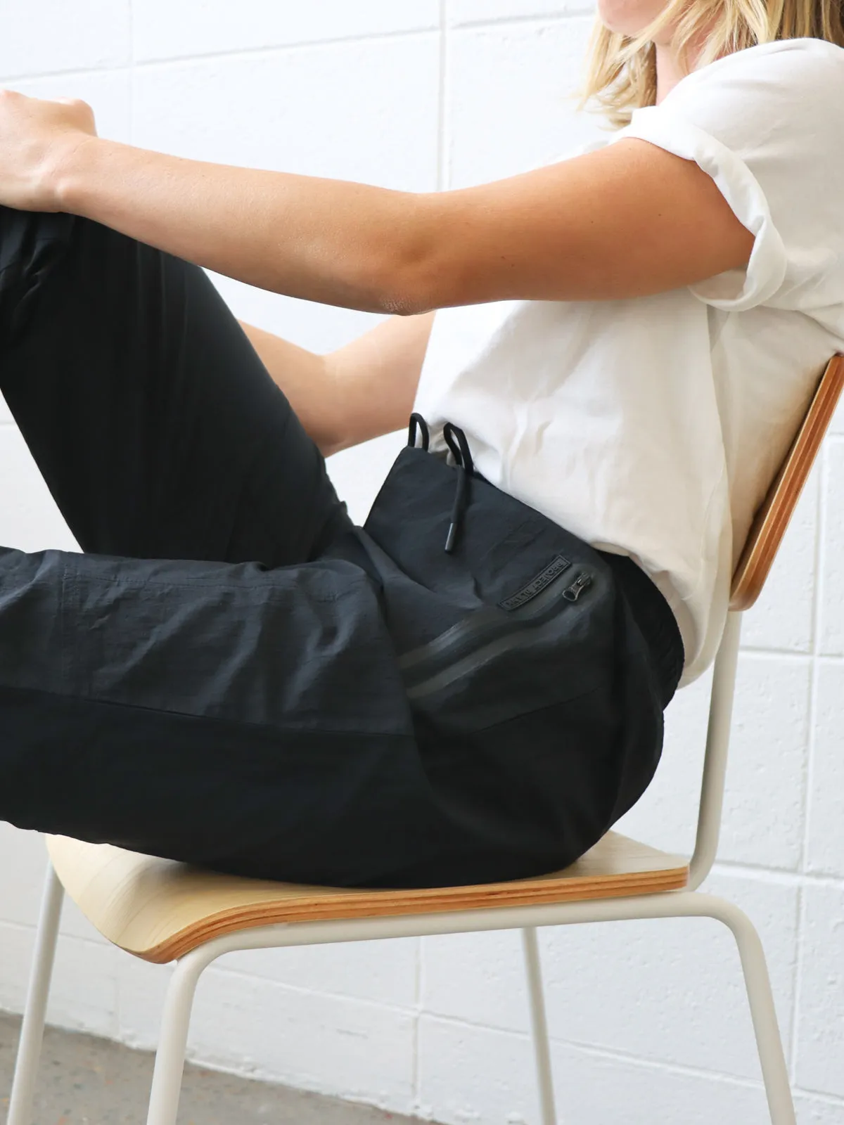 Avalon Tech Pant | Black