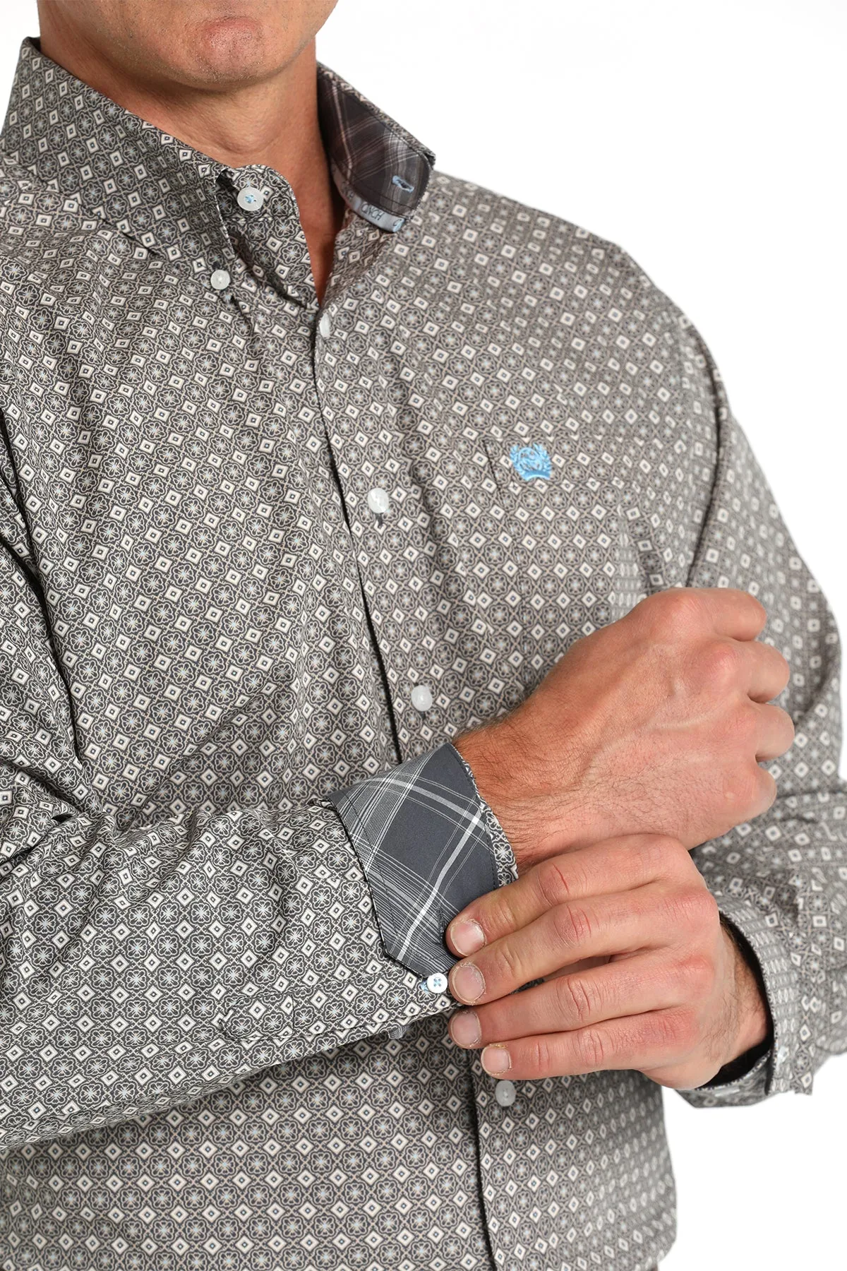 Cinch Men's Long Sleeve Shirt with Geometric Print in Blue & White
