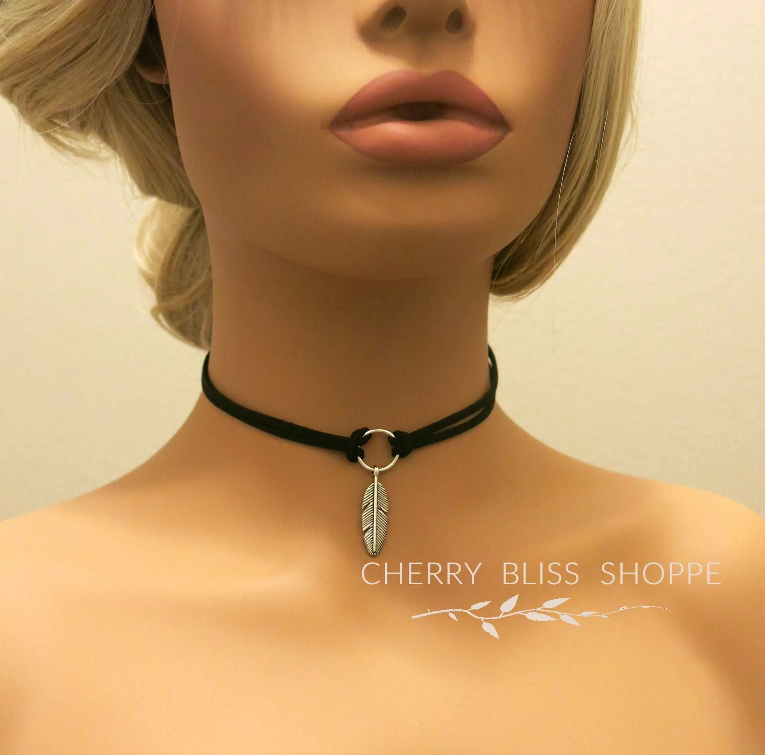 Feather Charm Cord Choker Necklace, Boho Double Strand Knot Necklace, Southwest Style Leather Choker Necklace