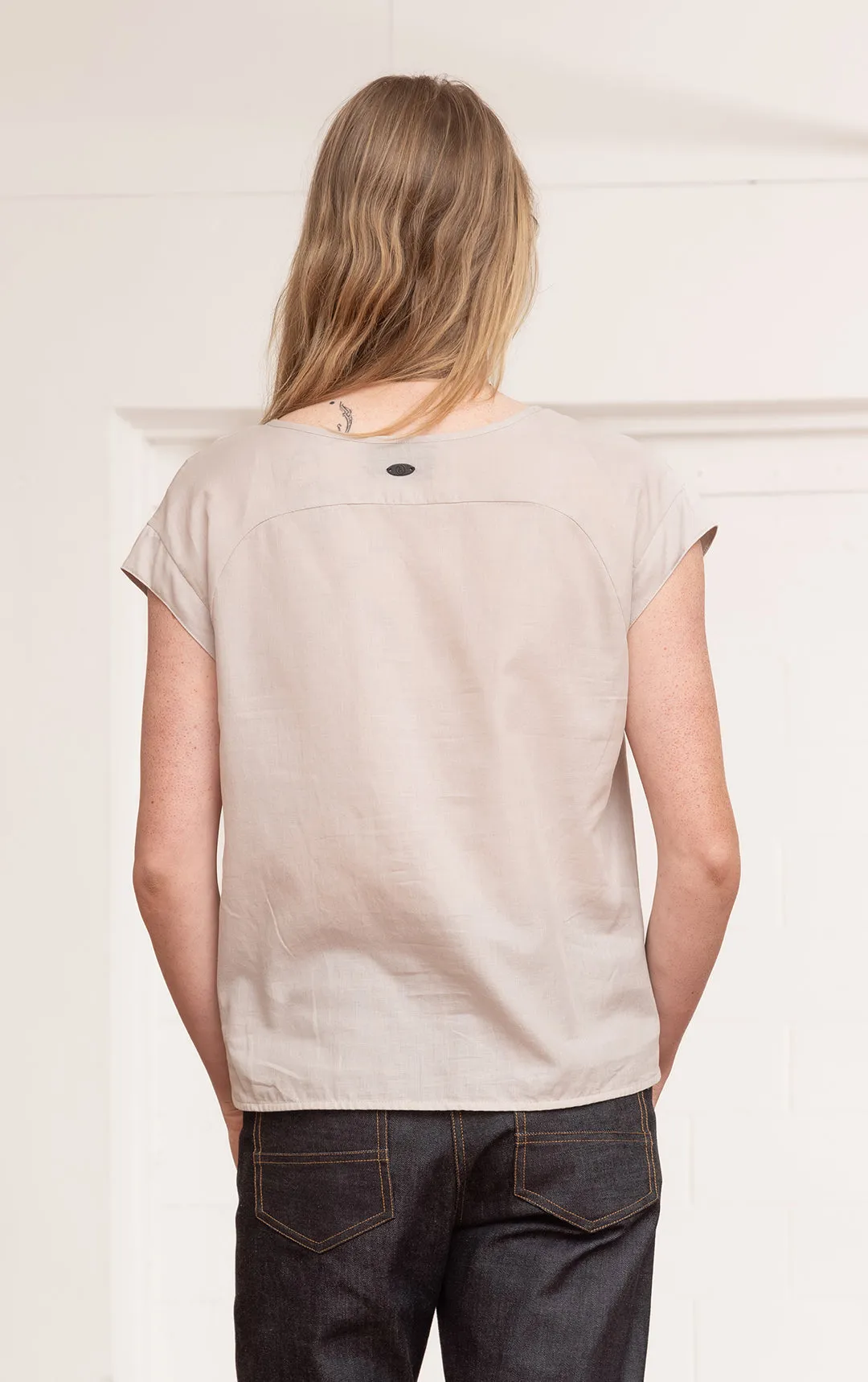 LIGHTWEIGHT ORGANIC COTTON TOP - CLEARANCE