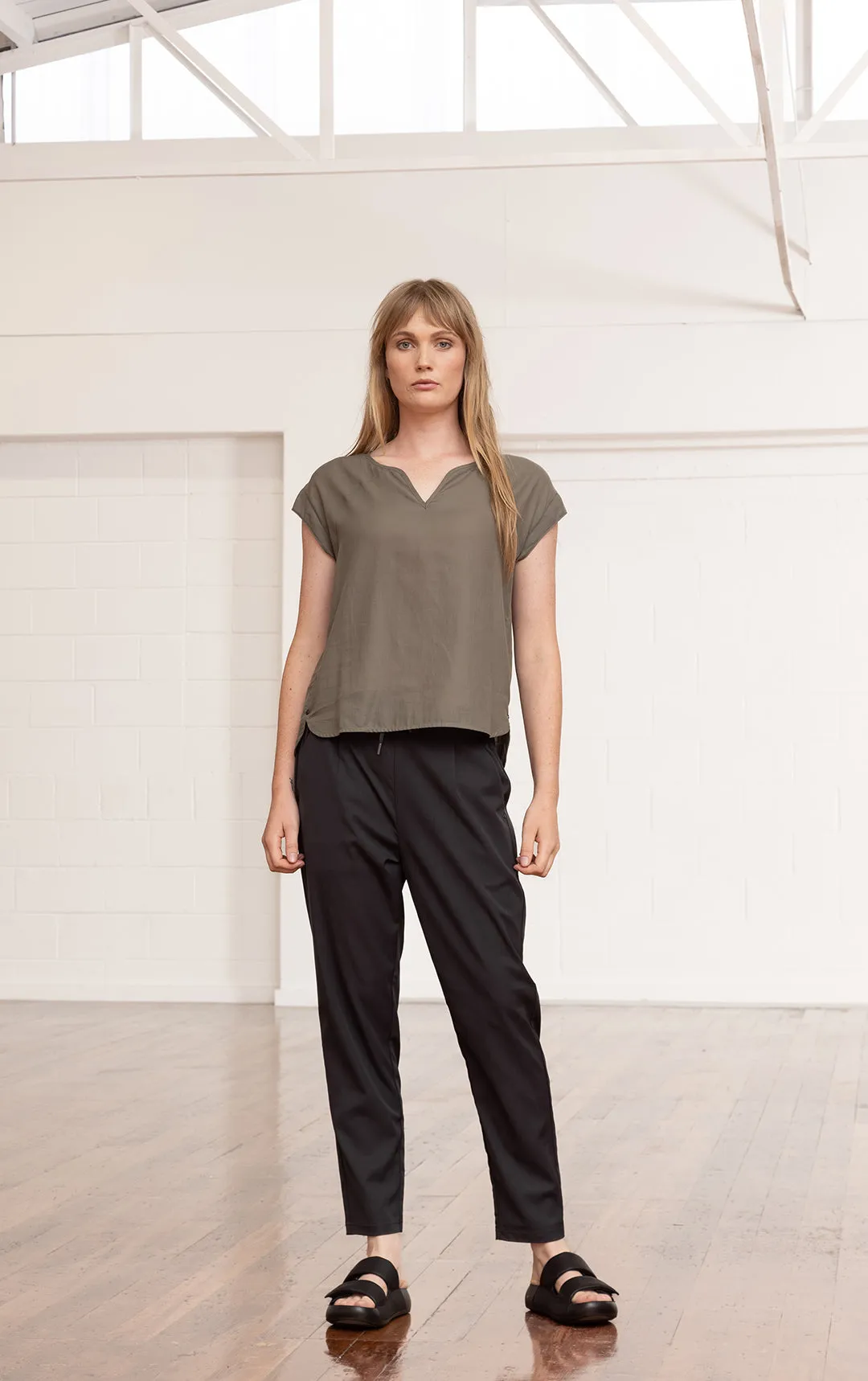 LIGHTWEIGHT ORGANIC COTTON TOP - CLEARANCE