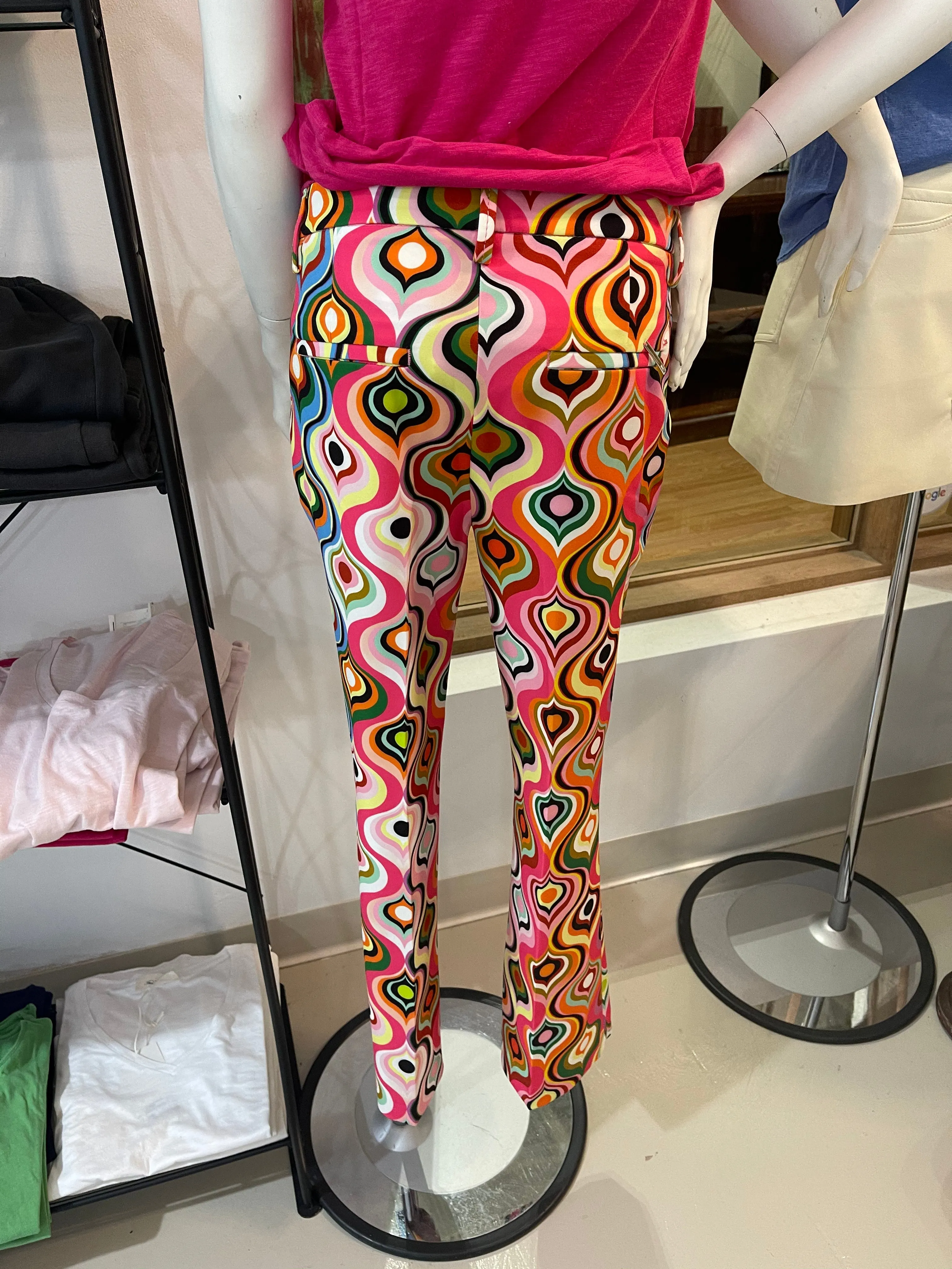 MAC - Aida Kick Pant - Lipstick Pink