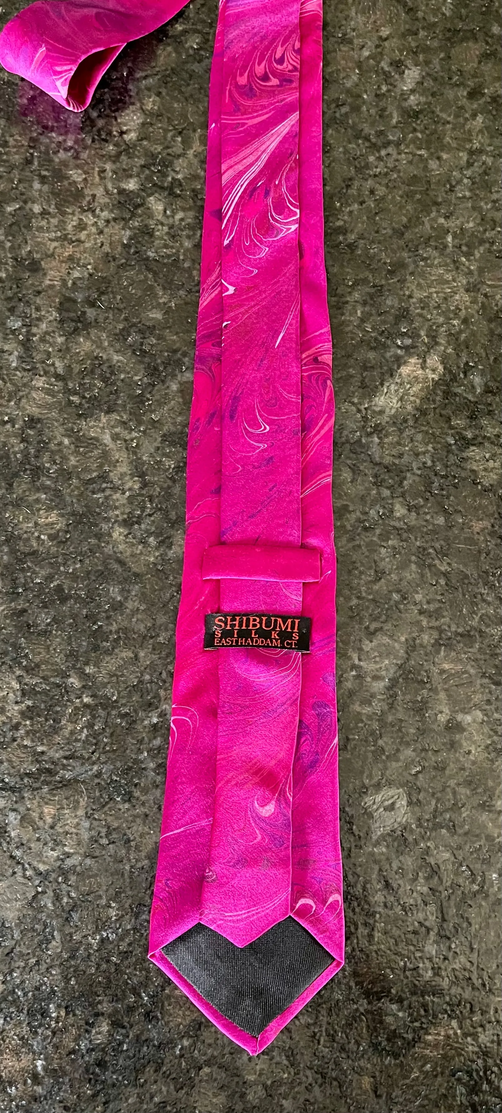 Magenta Feather Pattern 3” Silk Tie