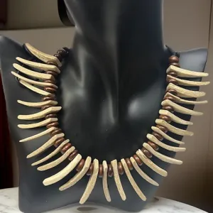 Men's Tribal Style Wolf Tooth Necklace