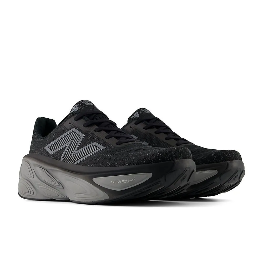 New Balance Fresh Foam More v5 (Men's) - Black