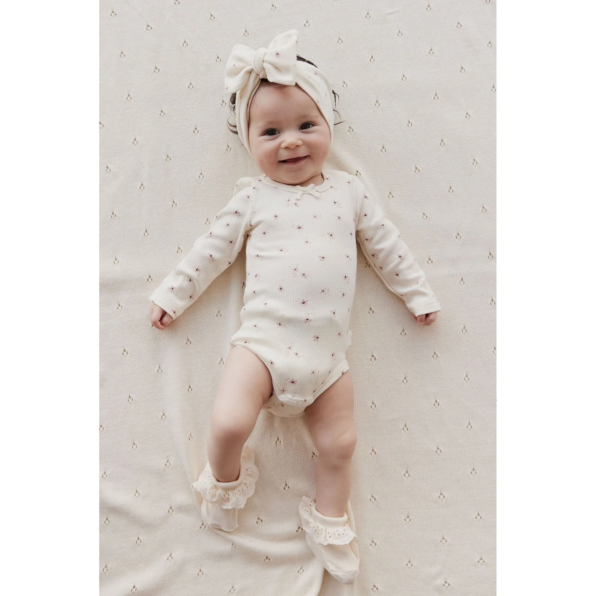 Organic Cotton Fine Rib Long Sleeve Bodysuit - Simple Flowers Egret