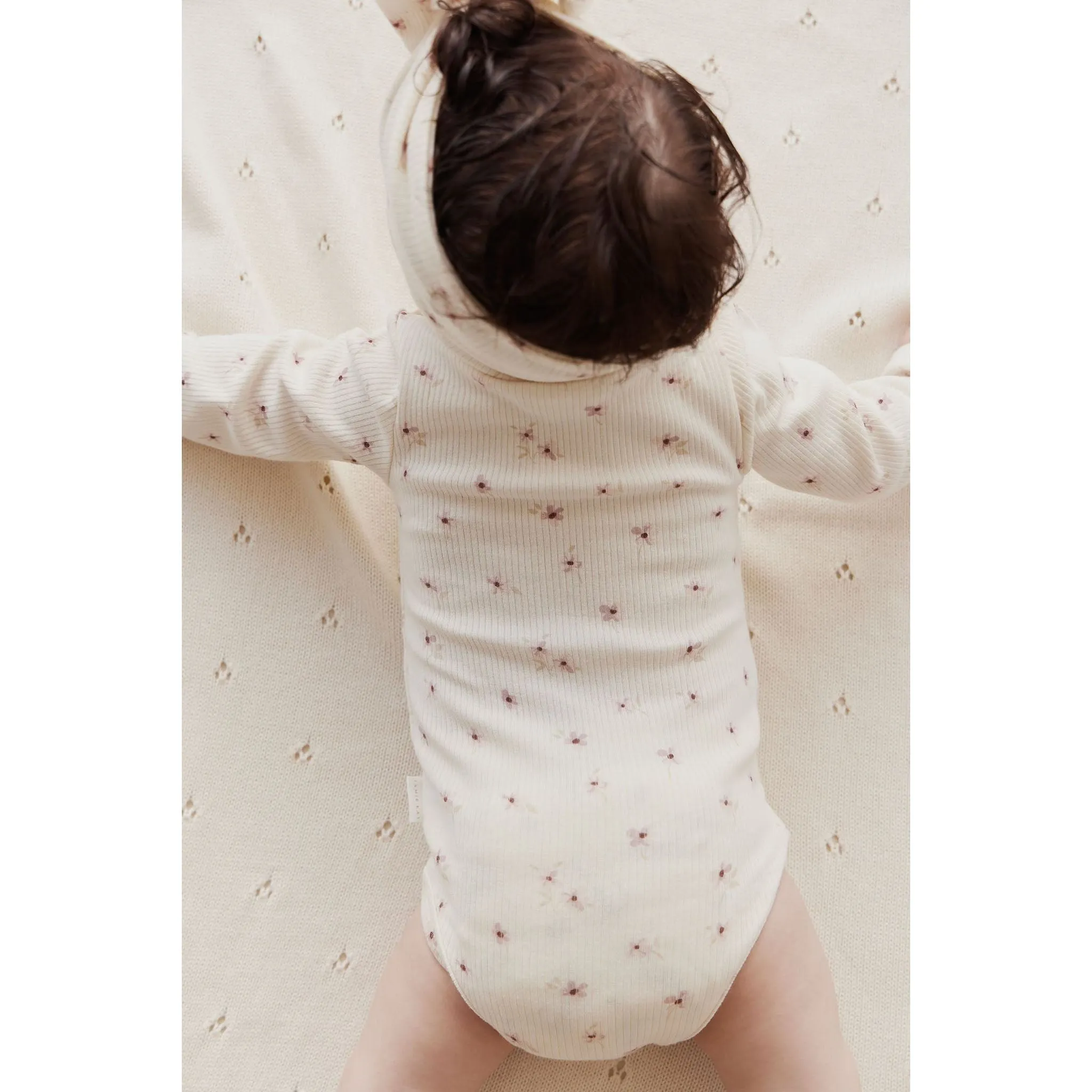 Organic Cotton Fine Rib Long Sleeve Bodysuit - Simple Flowers Egret