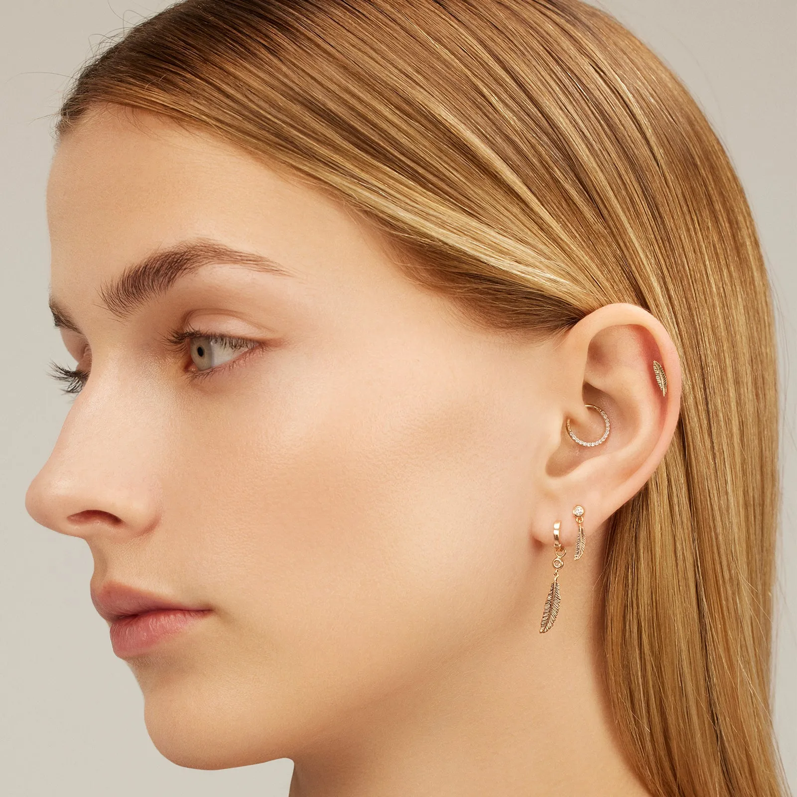 Solitaire Feather Eardrop