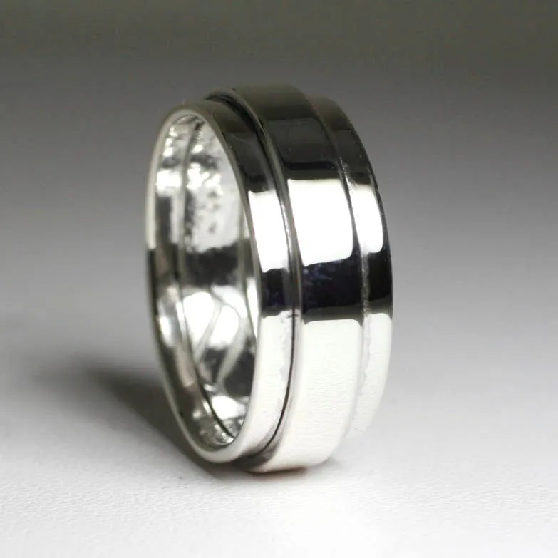 Stepped Edge Men's Wedding Band - Polished finish