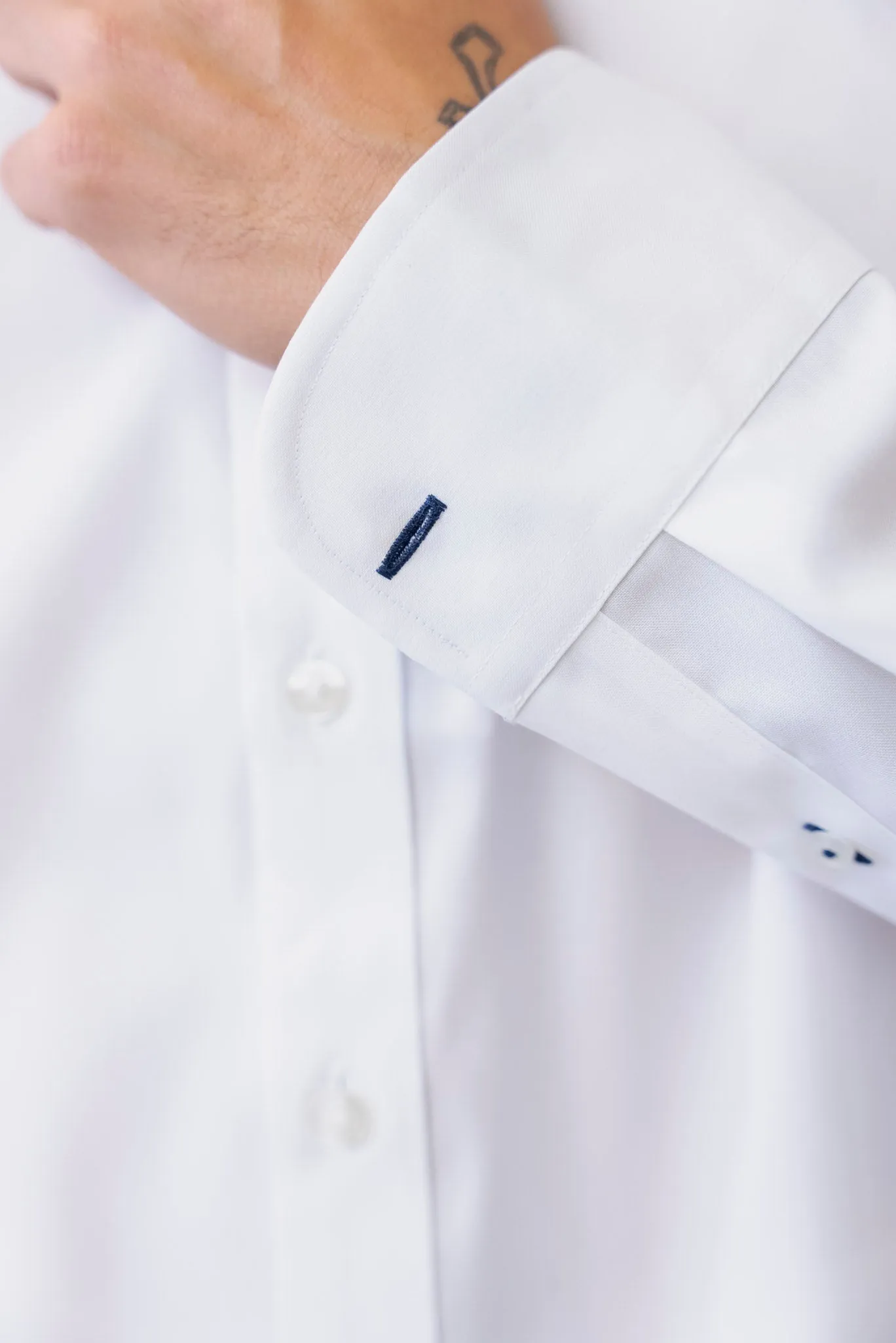 UNTUCKit Las Cases Special Wrinkle Free