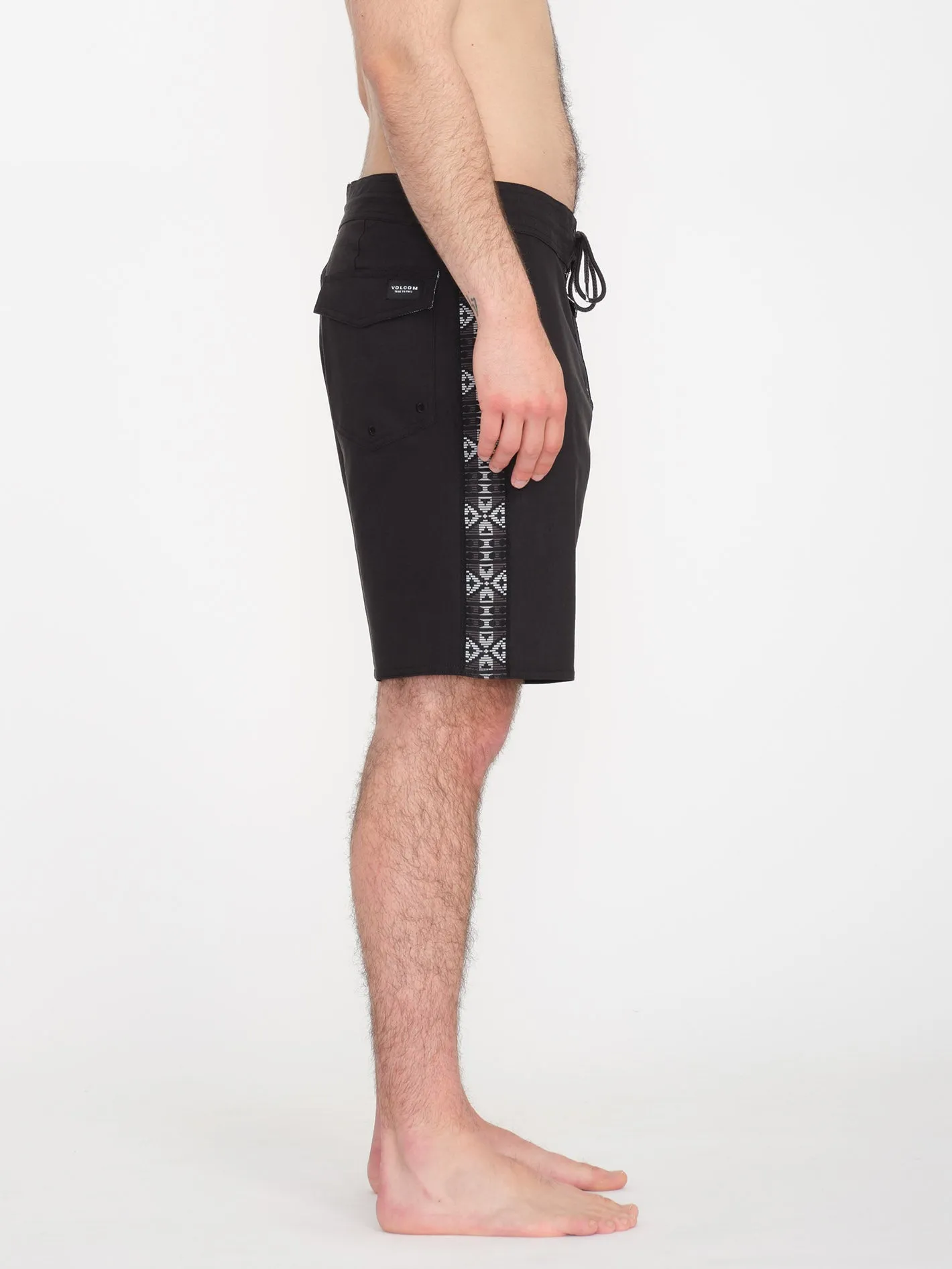 V Ent Hockey Dad Stoney 19" Boardshort - BLACK