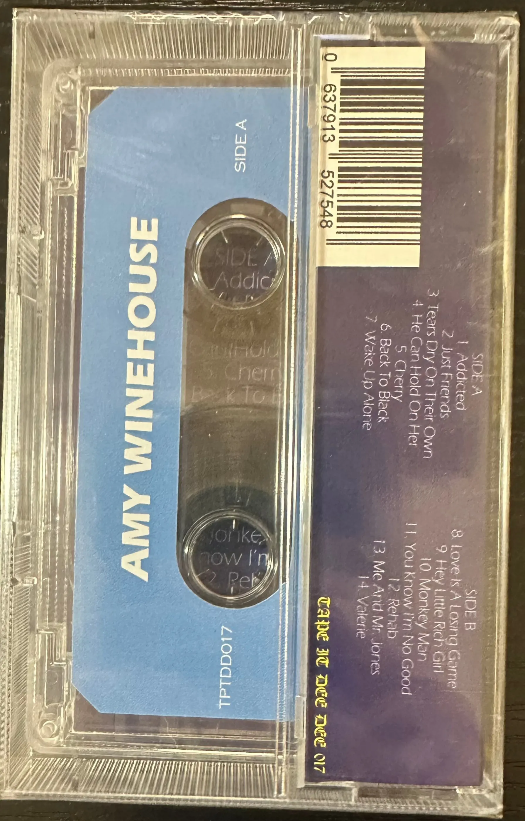 WINEHOUSE, AMY - LIVE AT HOVE FESTIVAL JUNE 26, 2007 Cassette MC *Unofficial Release*